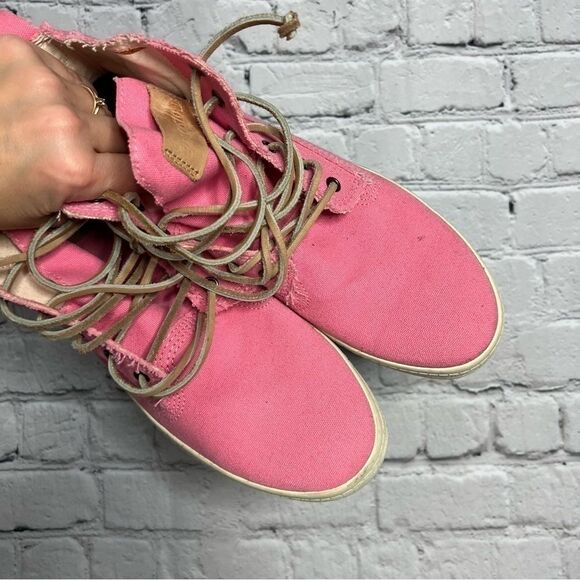 NEW Blackstone bright pink canvas high top lace up sneakers size 38 - Picture 4 of 13